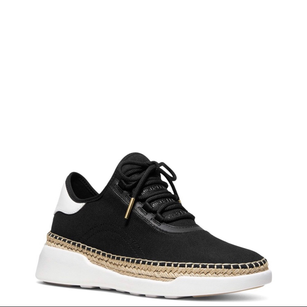 BRAND NEW MICHAEL KORS SNEAKER SHOE